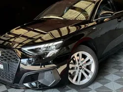 Utilisé 2024 Audi A3 e-tron Business Citadine | 31 999 € (Prix juste)