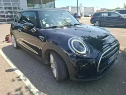 Noir Utilisé 2021 Mini Cooper SE Citadine | 19 874 € (Prix assez cher)