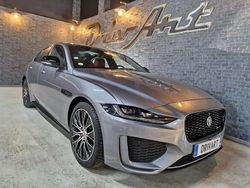 Utilisé 2021 Jaguar XE R-Dynamic Berline | 25 990 €