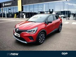Rouge Utilisé 2024 Renault Captur Evolution SUV | 16 999 € (Bon prix)
