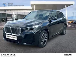 Saphirschwarz métal Utilisé 2025 BMW iX1 M Sport SUV | 51 990 €