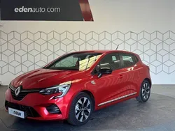 Rouge Utilisé 2021 Renault Clio V LIMITED Citadine | 17 491 € (Prix juste)