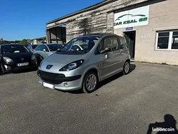 Gris Utilisé 2006 Peugeot 1007 Citadine | 4 999 € (Prix juste)