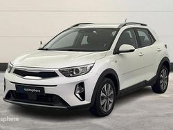 Blanc Utilisé 2022 Kia Stonic Active SUV | 14 999 € (Prix juste)