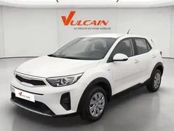 Blanc Utilisé 2023 Kia Stonic Motion SUV | 15 790 € (Prix juste)