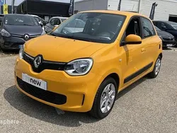 Jaune Utilisé 2021 Renault Twingo Zen Citadine | 9 999 € (Prix juste)
