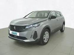 Gris Utilisé 2024 Peugeot 5008 Active Monospace | 29 990 € (Prix juste)