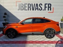 Orange Utilisé 2023 Renault Arkana R.S. SUV | 20 499 € (Prix juste)