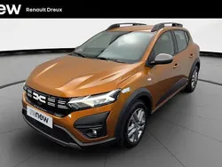 Orange Utilisé 2023 Dacia Sandero Expression Citadine | 12 790 € (Bon prix)