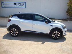 Blanc Utilisé 2023 Renault Captur Techno SUV | 19 900 € (Prix assez cher)