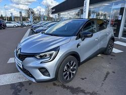 Gris Utilisé 2024 Renault Captur Evolution SUV | 19 890 € (Prix juste)