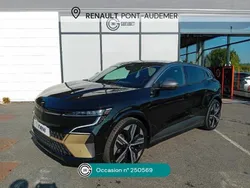 Utilisé 2022 Renault Mégane Iconic Berline | 24 995 € (Prix juste)
