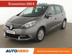 Gris Utilisé 2014 Renault Scénic III Zen Monospace | 9 490 € (Prix assez cher)