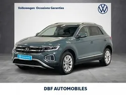 Bleu Utilisé 2022 VW T-Roc Style SUV | 24 799 €