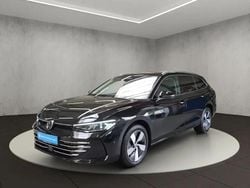 Noir Utilisé 2024 VW Passat Elegance Break | 50 400 €