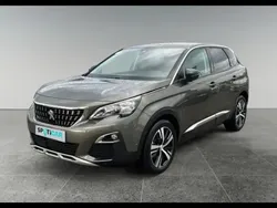 Gris Utilisé 2018 Peugeot 3008 Allure SUV | 14 990 € (Prix juste)