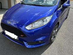 Bleu Utilisé 2015 Ford Fiesta ST Citadine | 13 700 € (Prix juste)