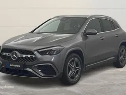 Gris Utilisé 2024 Mercedes GLA250 AMG line SUV | 44 299 € (Prix juste)