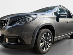 Utilisé 2017 Peugeot 2008 Allure SUV | 8 990 € (Bon prix)