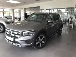 Noir Utilisé 2021 Mercedes GLB200 Progressive SUV | 41 800 € (Prix juste)