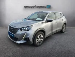 Gris Utilisé 2022 Peugeot e-2008 Business-Line SUV | 17 480 € (Bon prix)