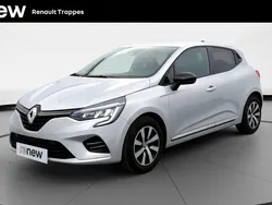 Gris Utilisé 2023 Renault Clio V Evolution Citadine | 15 490 € (Prix juste)