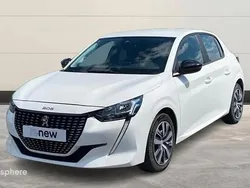Blanc Utilisé 2023 Peugeot 208 Active Citadine | 13 799 € (Prix juste)