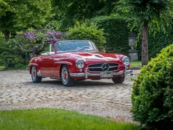 Rouge Utilisé 1962 Mercedes 190 Cabriolet | 135 000 €