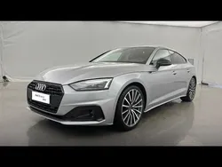 Argent fleuret métallisé Utilisé 2022 Audi A5 Sportback Business | 39 999 € (Prix assez cher)