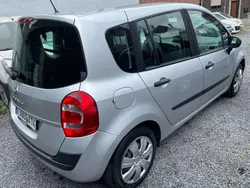 Brun Utilisé 2008 Renault Grand Modus Expression Monospace | 2 650 €