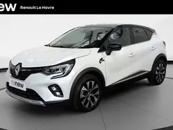Blanc Utilisé 2024 Renault Captur Techno SUV | 21 590 € (Prix assez cher)