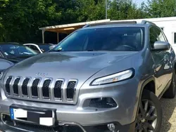 Utilisé 2014 Jeep Cherokee Limited SUV | 13 990 €