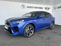 Bleu Utilisé 2024 BMW iX2 SUV | 45 990 € (Prix juste)