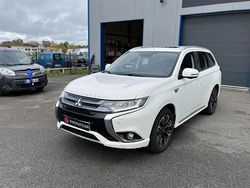 Blanc Utilisé 2015 Mitsubishi Outlander P-HEV Instyle SUV | 11 990 € (Prix assez cher)