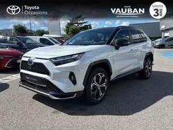 Utilisé 2025 Toyota RAV4 Hybrid SUV | 54 390 €