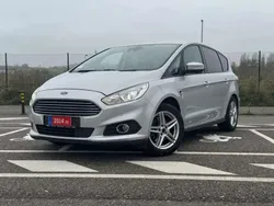Argent Utilisé 2016 Ford S-MAX S Monospace | 11 990 € (Prix assez cher)