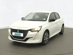 Blanc Utilisé 2023 Peugeot 208 Active Citadine | 13 490 € (Prix assez cher)