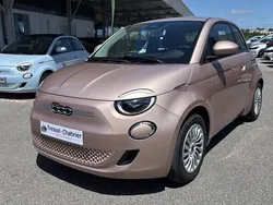 Rouge Utilisé 2022 Fiat 500e Action Citadine | 12 100 € (Bon prix)