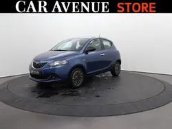 Bleu lancia métallisé/toit noir Utilisé 2024 Lancia Ypsilon Citadine | 13 490 €