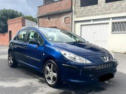 Occasion 2006 Peugeot 307 Filou Berline | 2 499 € (Prix assez cher)