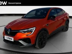 Orange Utilisé 2023 Renault Arkana R.S. SUV | 24 490 € (Prix juste)