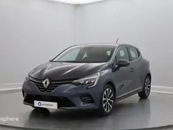Gris Utilisé 2022 Renault Clio V Intens Berline | 15 999 € (Prix juste)