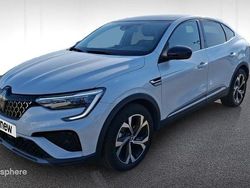 Blanc Utilisé 2024 Renault Arkana Techno SUV | 25 680 € (Prix assez cher)