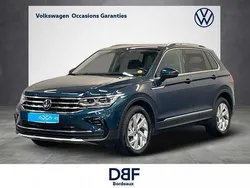 Bleu Utilisé 2022 VW Tiguan Elegance SUV | 35 999 € (Prix cher)