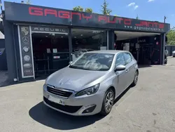 Gris Utilisé 2015 Peugeot 308 Allure Berline | 6 290 € (Prix juste)