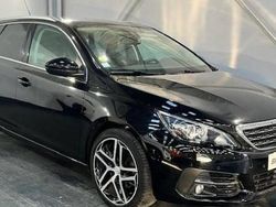 Utilisé 2019 Peugeot 308 Allure Berline | 11 990 € (Bon prix)