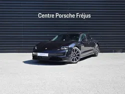 Noir Utilisé 2024 Porsche Taycan Performance Package Berline | 90 990 € (Prix juste)