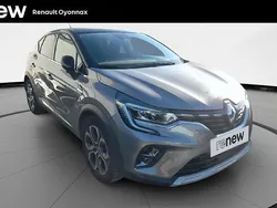 Gris Utilisé 2021 Renault Captur Rive Gauche SUV | 15 900 € (Prix juste)