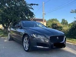 Utilisé 2016 Jaguar XF Prestige Berline | 16 000 € (Prix juste)