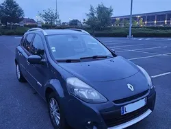 Bleu Utilisé 2012 Renault Clio GrandTour Expression Break | 2 750 €